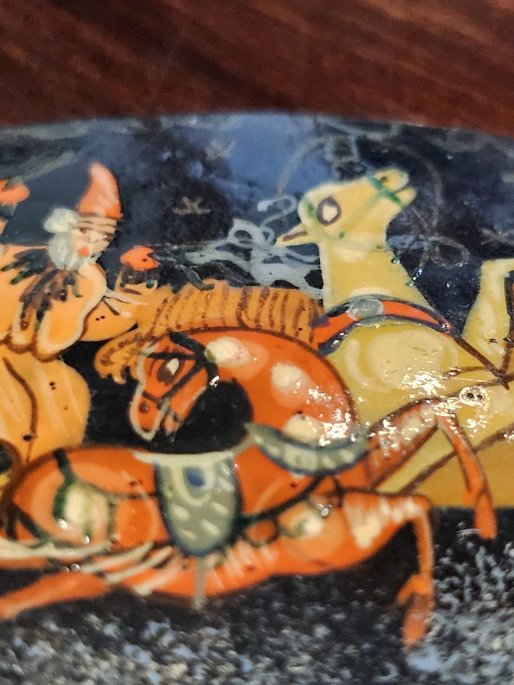 *Vintage Hand-Painted Russian Lacquer Miniature Brooch / Folk Art Equestrian Pin - Picture 3 of 7